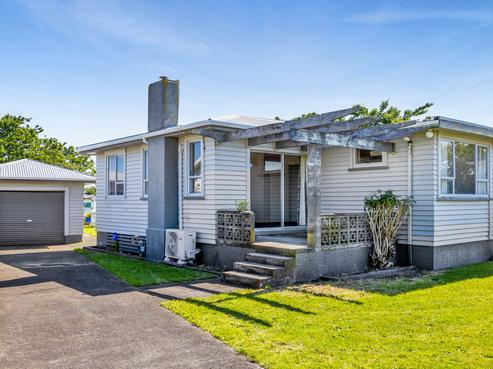 6 Buchanan Place, Hawera