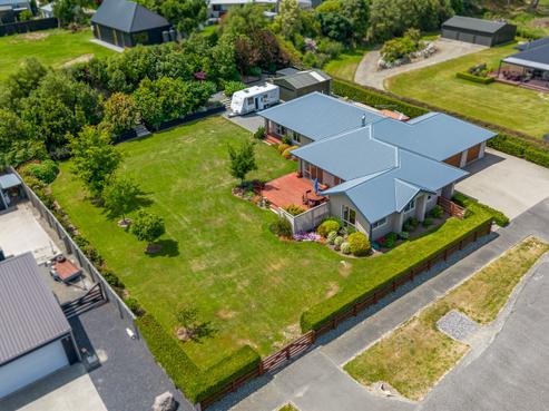 9 Crawford Close, Amberley