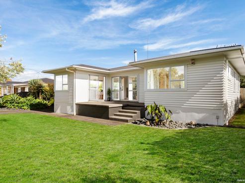8 Beresford Street, Pukekohe