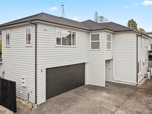 114A Lake Road, Northcote