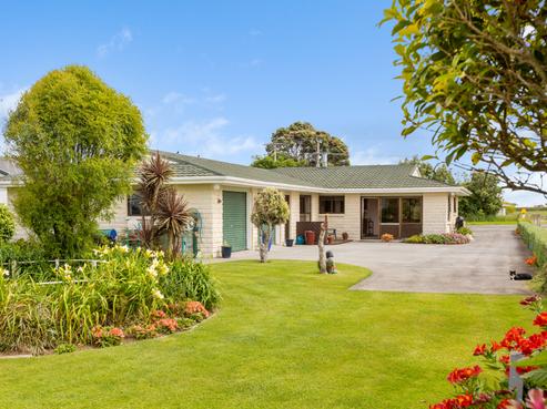 123 Ihaia Road, Opunake
