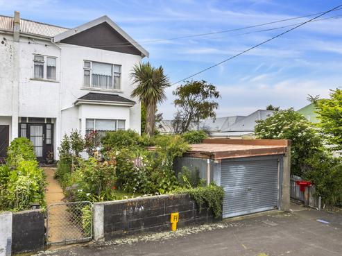 48 Law Street, Caversham