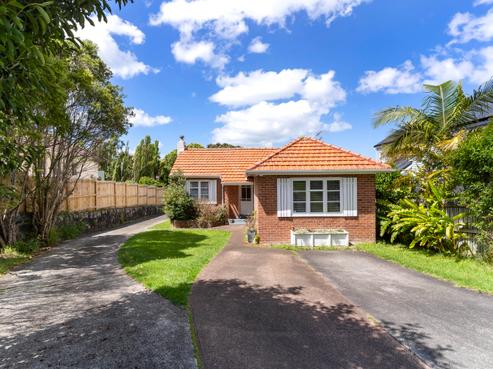 63 Kiwi Road, Point Chevalier