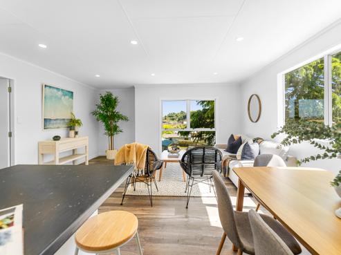 12 Luke Street, Brookfield