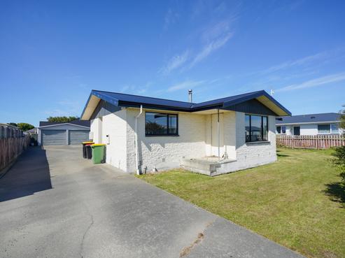 39 Chesney Place, Heidelberg