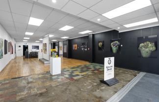 Compact west end retail