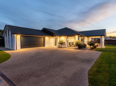 14 Owhiro Avenue, Mosgiel