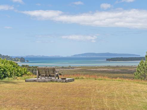 108 Horongaherehere Row, Whangapoua
