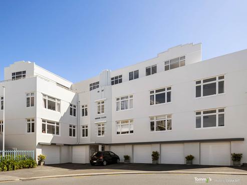 2/1 Hobson Street, Thorndon