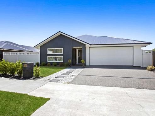 78 Parsonage Road, Woodend