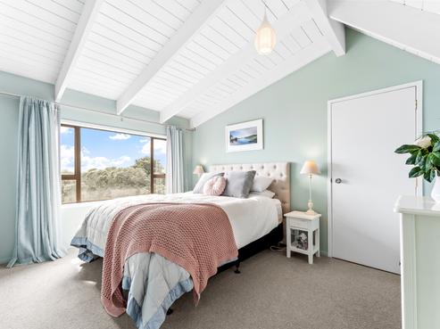 25 Rangimaarie Crescent, Snells Beach