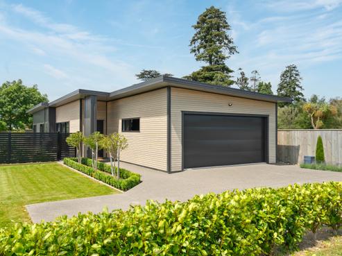 55 Marine Corps Drive, Solway