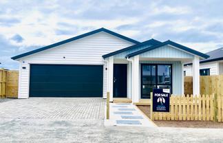 21 Cronshaw Road, Karaka