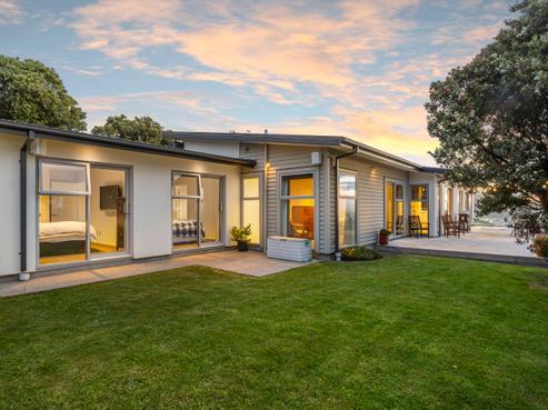 1 Hilltop Lane, Mount Pleasant
