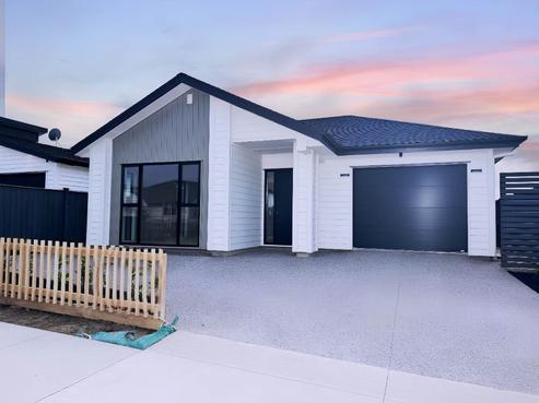 8 Tipu Crescent, Wainui