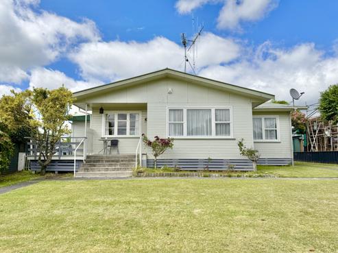 42 Carrington Crescent, Tokoroa
