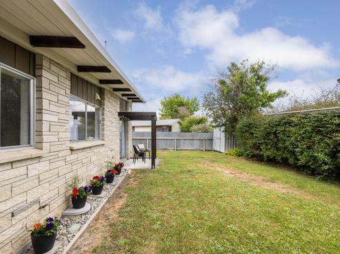 1/10 Christie Crescent, Havelock North