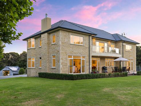 1232A State Highway 1, Wayby Valley