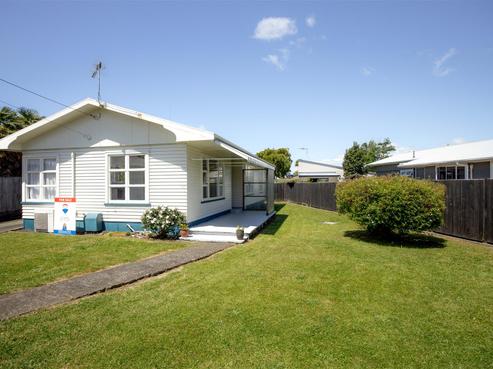 16 Nixon Street, Hamilton East