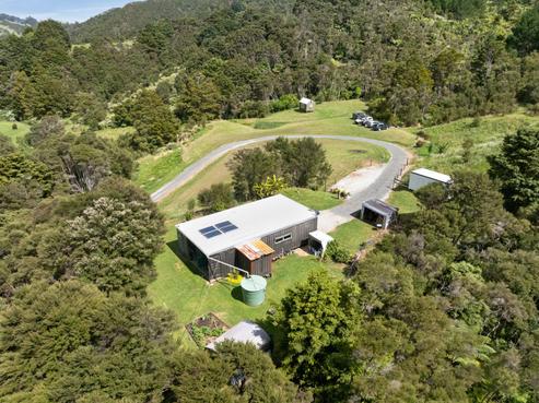 201 Peria Road, Peria