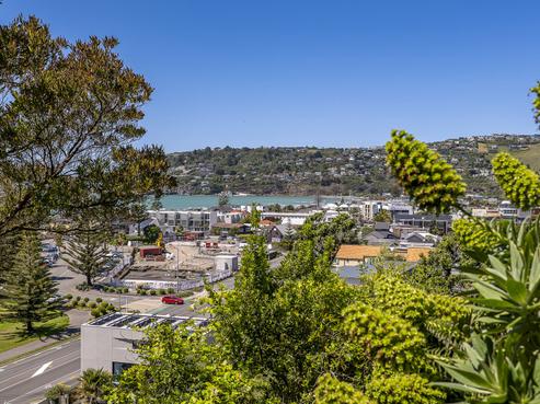 7 The Spur, Clifton
