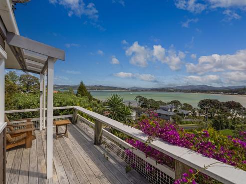 23 Haddon Crescent, Whitianga