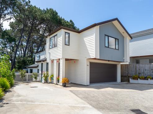 73A Granville Drive, Massey