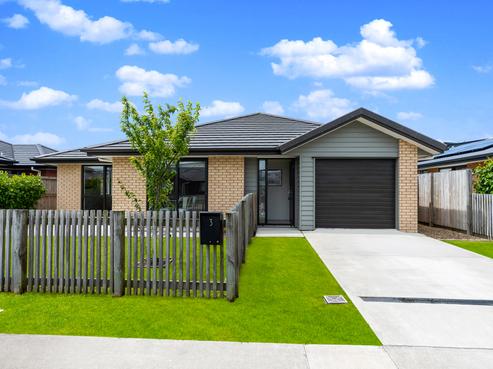 3 Haddonstone Avenue, Rototuna North