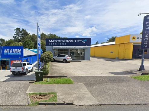 121 Manukau Road, Pukekohe