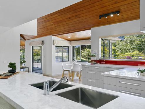 71 Gillespie Place, Acacia Bay
