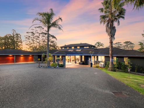 310 Paremoremo Road, Paremoremo
