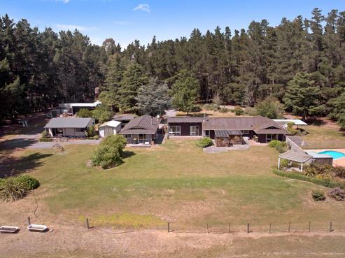 724 Old West Coast Road, West Melton