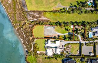 40 and 42 Waimanu Place, Point Wells