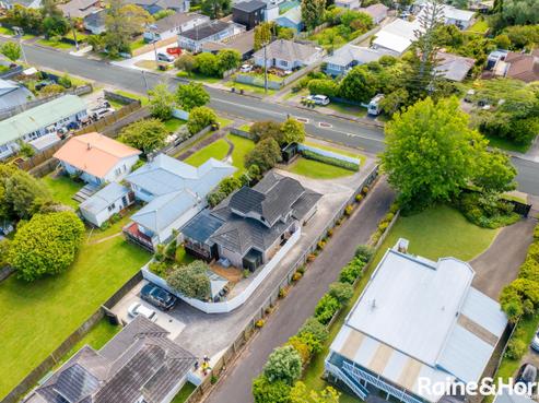 2/84 Verbena Road, Birkdale