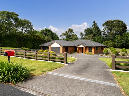 2 Lake View Drive, Karapiro