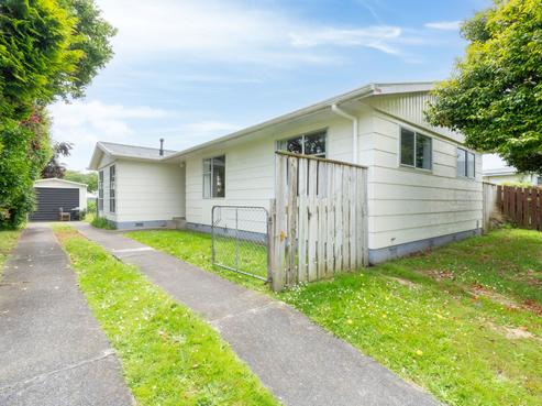 31 Kinross Street, Levin