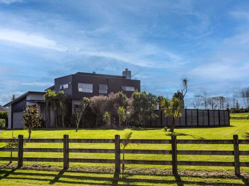 12 Aileron Rise, Dairy Flat