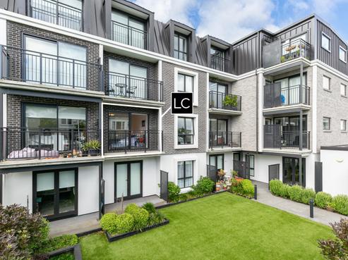 205/2 Colombo Street, Newtown
