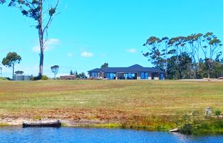 4 Bill Haines Avenue, Lake Ohia