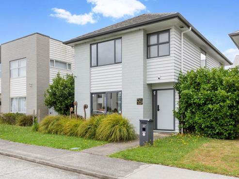 37 Treestump Road, Takanini