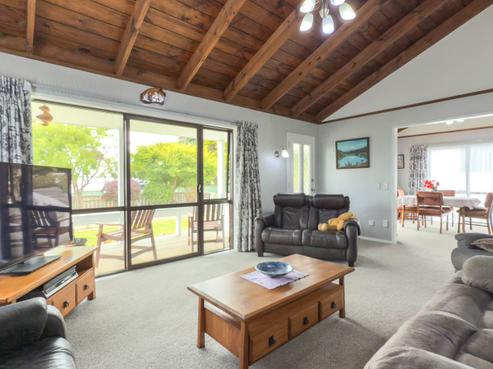 7 West Crescent, Te Puru