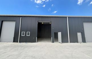 New 89m² Industrial Unit