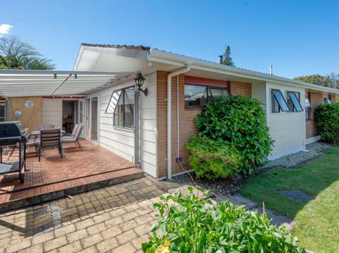 8B Westbrook Place, Westbrook