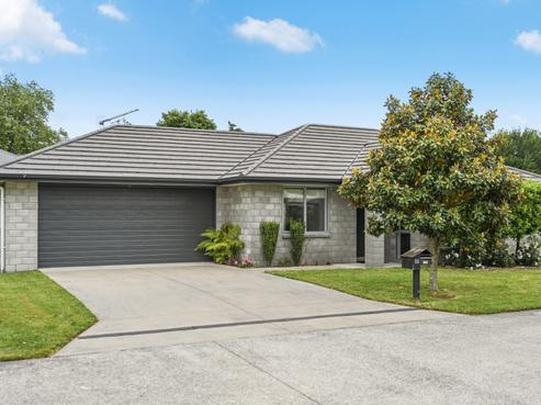 8A Moore Street, Leamington