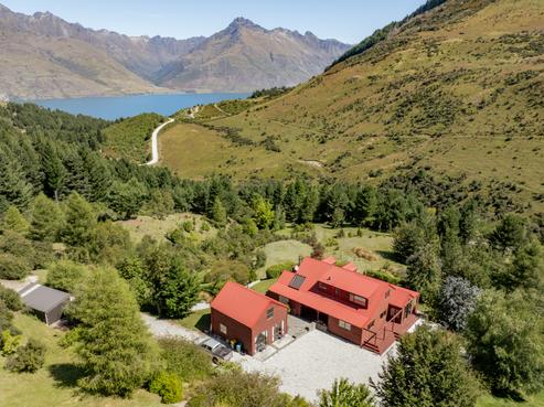 222 Moke Lake Road, Closeburn