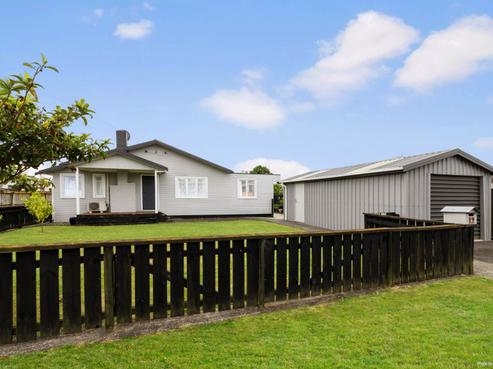 12 Howden Street, Waiuku