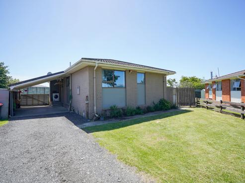 54 Kilmarnock Court, Strathern