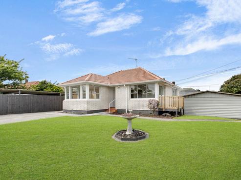 51 Tripoli Road, Panmure