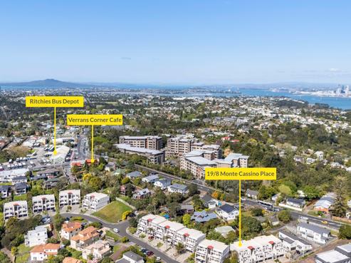 19/8 Monte Cassino Place, Birkdale
