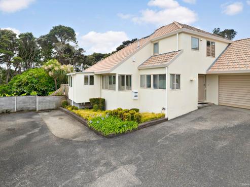 2/111 Seaview Road, Glenfield